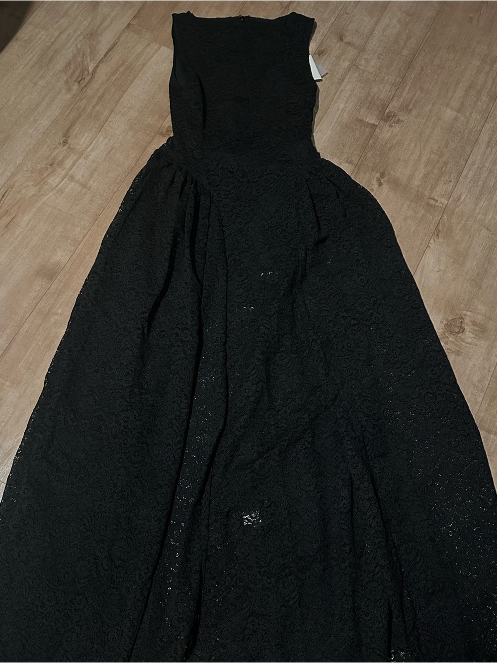 Elegant Black Lace Sleeveless Evening Dress